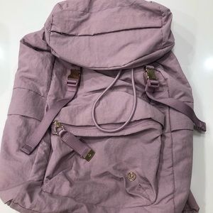 Lululemon on my level backpack